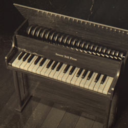 Toy Piano - Saucer Bell Vinyl